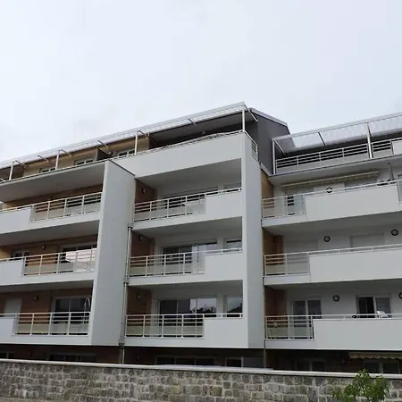 Avec Balcon Terrasse Plein Sud Proche Et Centre Wifi Apartment