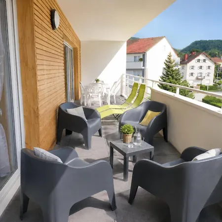 Appartement Avec Balcon Terrasse Plein Sud Proche Et Centre Wifi *