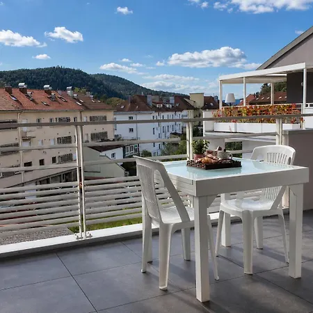 Avec Balcon Terrasse Plein Sud Proche Et Centre Wifi
